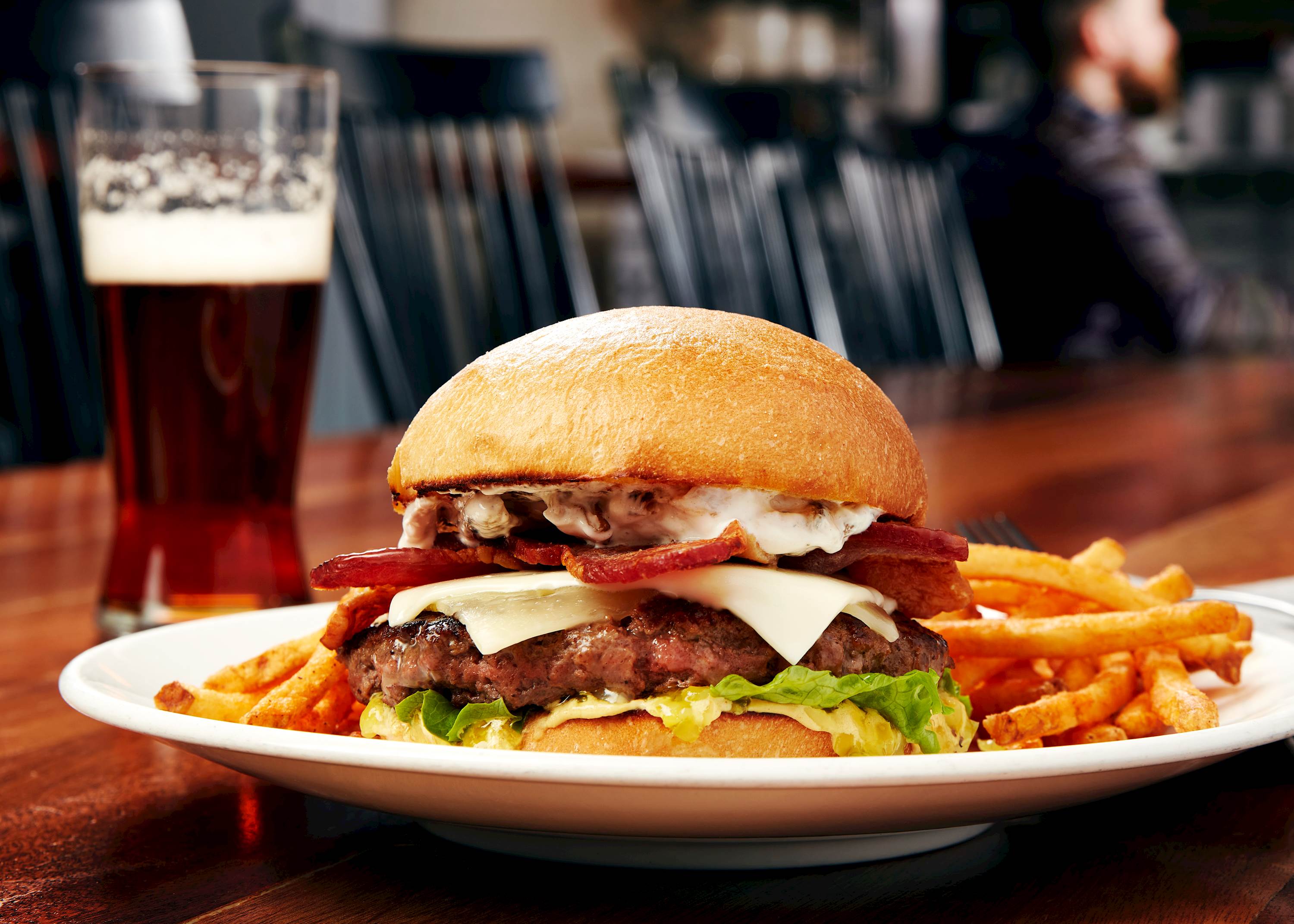 Caramelized Onion Bacon Cheeseburgers (video) - Tatyanas Everyday Food